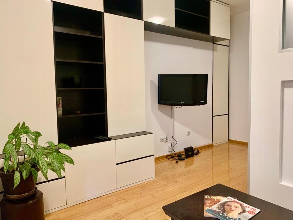 City Center Crown Apartment Belgrad Zewnętrze zdjęcie